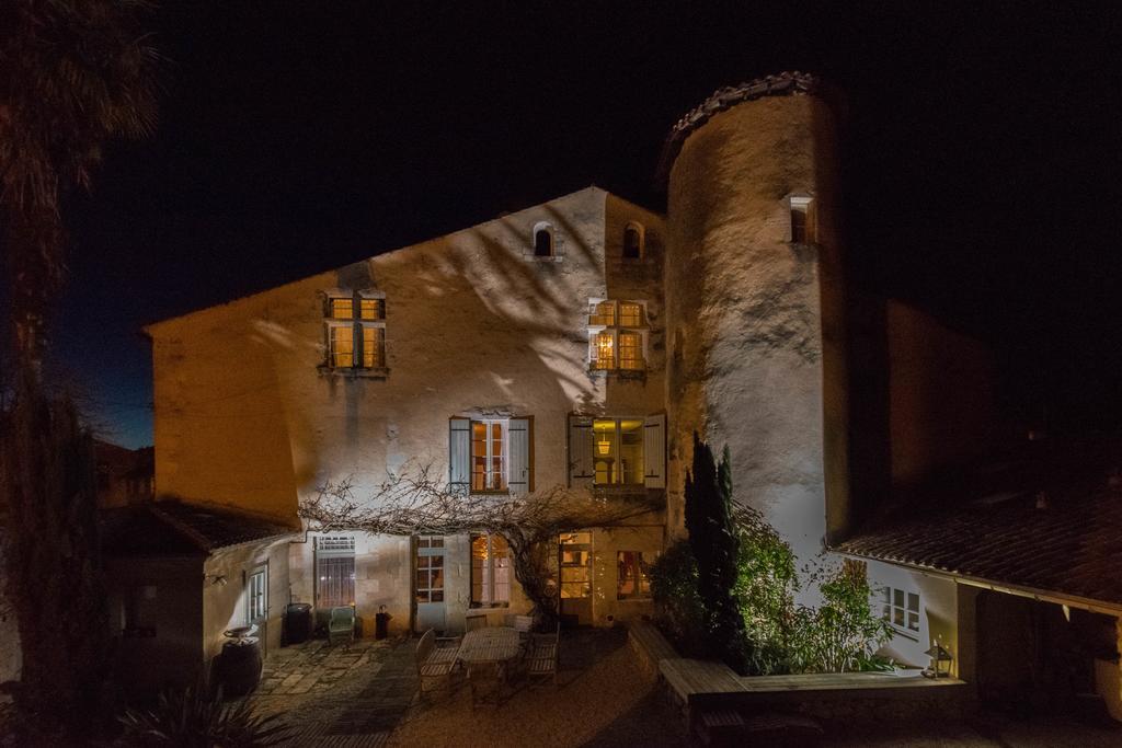 Chambres D'Hotes Le Relais Des Remparts Rions Extérieur photo