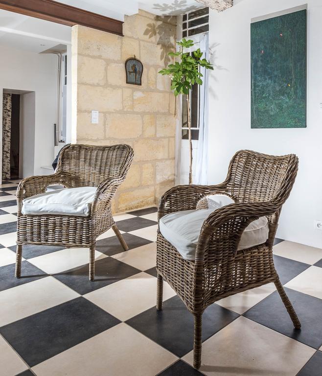 Chambres D'Hotes Le Relais Des Remparts Rions Extérieur photo